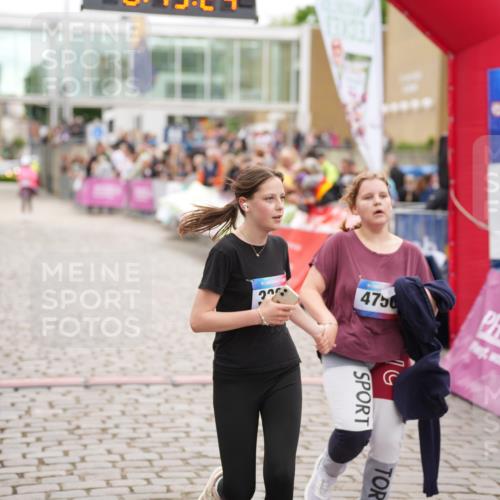 12.06.2026 - Holstenköstenlauf LAZAROV Photography http://msf.ph/oto/9737178 12.06.2026 18:13:22 Laufen 3324, 4750 meine-sportfotos.de