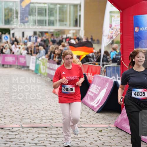 12.06.2026 - Holstenköstenlauf LAZAROV Photography http://msf.ph/oto/9737191 12.06.2026 18:13:06 Laufen 3989, 4835 meine-sportfotos.de
