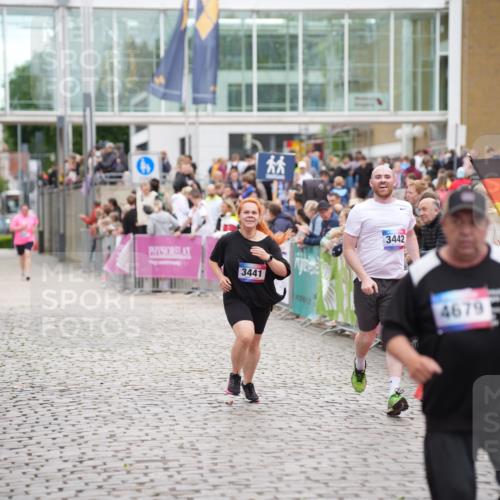 12.06.2026 - Holstenköstenlauf LAZAROV Photography http://msf.ph/oto/9737235 12.06.2026 18:11:53 Laufen 3441, 3442, 4679 meine-sportfotos.de