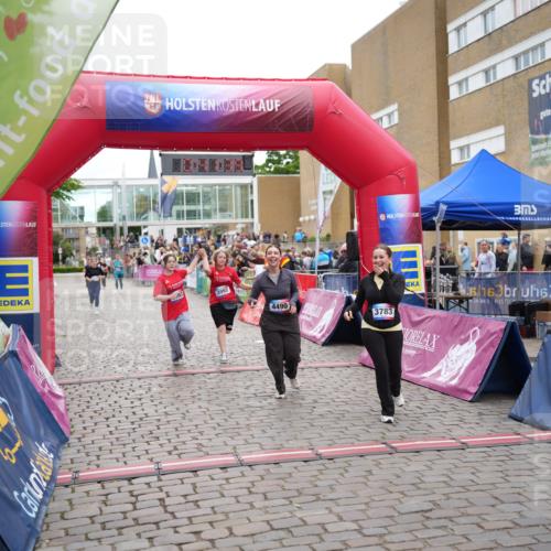 12.06.2026 - Holstenköstenlauf LAZAROV Photography http://msf.ph/oto/9737255 12.06.2026 18:11:37 Laufen 3783, 3992, 3993, 4044, 4490, 4524 meine-sportfotos.de