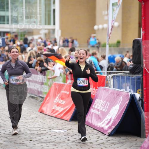 12.06.2026 - Holstenköstenlauf LAZAROV Photography http://msf.ph/oto/9737258 12.06.2026 18:11:35 Laufen 3783, 3992, 3993, 4490, 4524 meine-sportfotos.de