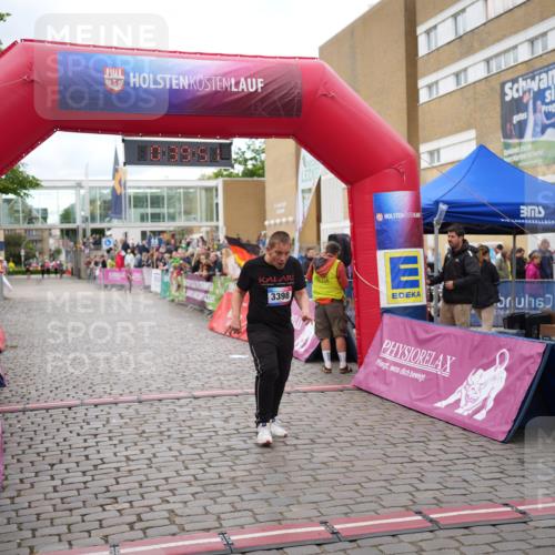 12.06.2026 - Holstenköstenlauf LAZAROV Photography http://msf.ph/oto/9737272 12.06.2026 18:09:49 Laufen 3398, 4508 meine-sportfotos.de