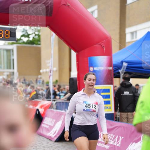12.06.2026 - Holstenköstenlauf LAZAROV Photography http://msf.ph/oto/9737289 12.06.2026 18:09:37 Laufen 4512 meine-sportfotos.de