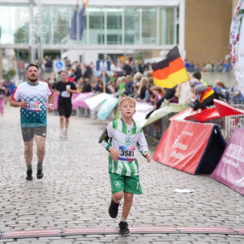 12.06.2026 - Holstenköstenlauf LAZAROV Photography http://msf.ph/oto/9737354 12.06.2026 18:07:58 Laufen 3580, 3581, 4135, 4703 meine-sportfotos.de