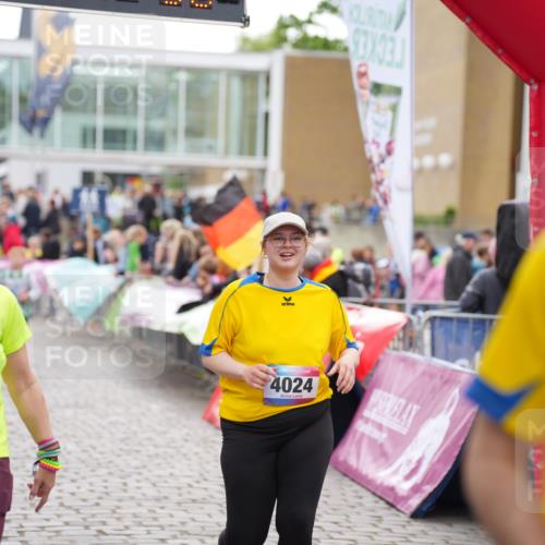 12.06.2026 - Holstenköstenlauf LAZAROV Photography http://msf.ph/oto/9737358 12.06.2026 18:07:54 Laufen 3581, 4022, 4024, 4603, 4703 meine-sportfotos.de
