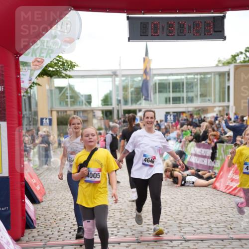 12.06.2026 - Holstenköstenlauf LAZAROV Photography http://msf.ph/oto/9737397 12.06.2026 18:07:21 Laufen 3030, 3280, 3281, 4001, 4005, 4644, 4646 meine-sportfotos.de