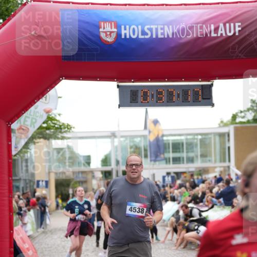 12.06.2026 - Holstenköstenlauf LAZAROV Photography http://msf.ph/oto/9737404 12.06.2026 18:07:15 Laufen 3994, 4001, 4005, 4538, 4644, 4646, 4908 meine-sportfotos.de