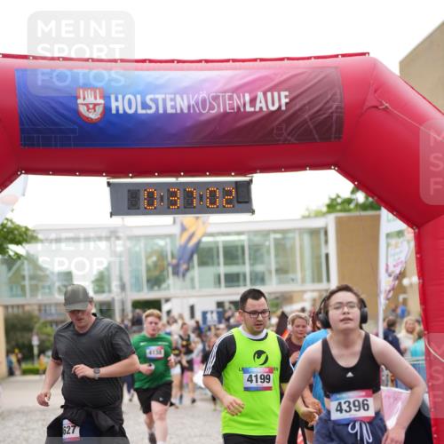12.06.2026 - Holstenköstenlauf LAZAROV Photography http://msf.ph/oto/9737412 12.06.2026 18:07:00 Laufen 3129, 3941, 4134, 4138, 4199, 4396, 4627, 4870 meine-sportfotos.de