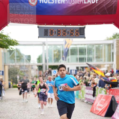 12.06.2026 - Holstenköstenlauf LAZAROV Photography http://msf.ph/oto/9737421 12.06.2026 18:06:54 Laufen 3129, 3941, 4100, 4199, 4395, 4396, 4627 meine-sportfotos.de