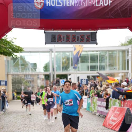 12.06.2026 - Holstenköstenlauf LAZAROV Photography http://msf.ph/oto/9737424 12.06.2026 18:06:54 Laufen 3129, 3941, 4100, 4199, 4395, 4396, 4627 meine-sportfotos.de