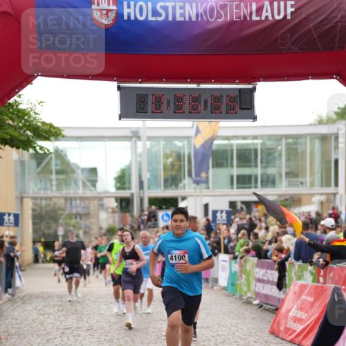 12.06.2026 - Holstenköstenlauf LAZAROV Photography http://msf.ph/oto/9737425 12.06.2026 18:06:53 Laufen 3129, 4100, 4199, 4395, 4396, 4627 meine-sportfotos.de
