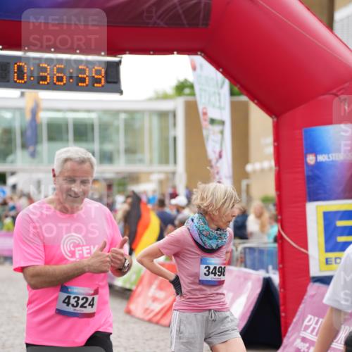 12.06.2026 - Holstenköstenlauf LAZAROV Photography http://msf.ph/oto/9737444 12.06.2026 18:06:37 Laufen 3498, 4006, 4105, 4324 meine-sportfotos.de