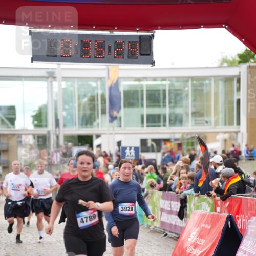12.06.2026 - Holstenköstenlauf LAZAROV Photography http://msf.ph/oto/9737463 12.06.2026 18:06:22 Laufen 3225, 3226, 4404, 4767, 4789 meine-sportfotos.de