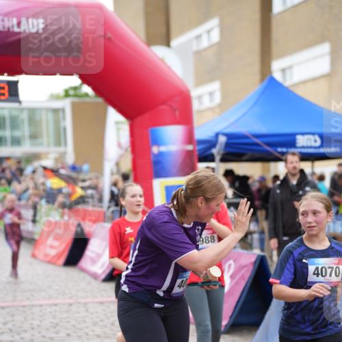 12.06.2026 - Holstenköstenlauf LAZAROV Photography http://msf.ph/oto/9737506 12.06.2026 18:05:41 Laufen 3613, 3728, 3986, 3988 meine-sportfotos.de