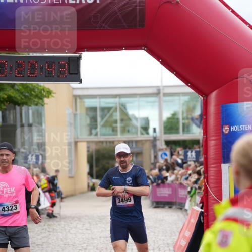 12.06.2026 - Holstenköstenlauf LAZAROV Photography http://msf.ph/oto/9737524 12.06.2026 17:50:42 Laufen 3499, 3800, 4323 meine-sportfotos.de
