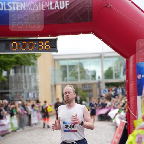 12.06.2026 - Holstenköstenlauf LAZAROV Photography http://msf.ph/oto/9737532 12.06.2026 17:50:34 Laufen 3297, 3800, 4500, 4650, 4894 meine-sportfotos.de