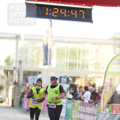 12.06.2026 - Holstenköstenlauf LAZAROV Photography http://msf.ph/oto/9737564 12.06.2026 20:24:46 Laufen 3207, 4866 meine-sportfotos.de