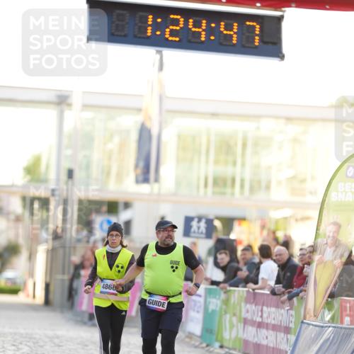 12.06.2026 - Holstenköstenlauf LAZAROV Photography http://msf.ph/oto/9737565 12.06.2026 20:24:45 Laufen 3207, 4866 meine-sportfotos.de