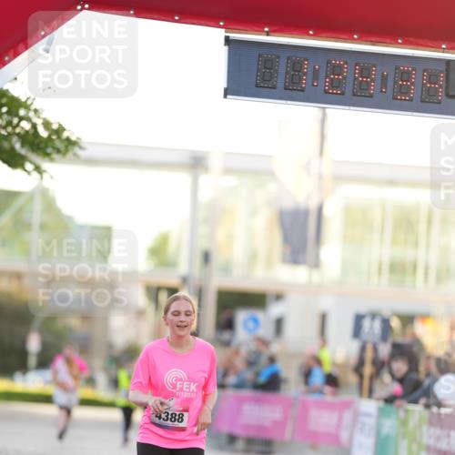 12.06.2026 - Holstenköstenlauf LAZAROV Photography http://msf.ph/oto/9737580 12.06.2026 20:24:33 Laufen 4388 meine-sportfotos.de