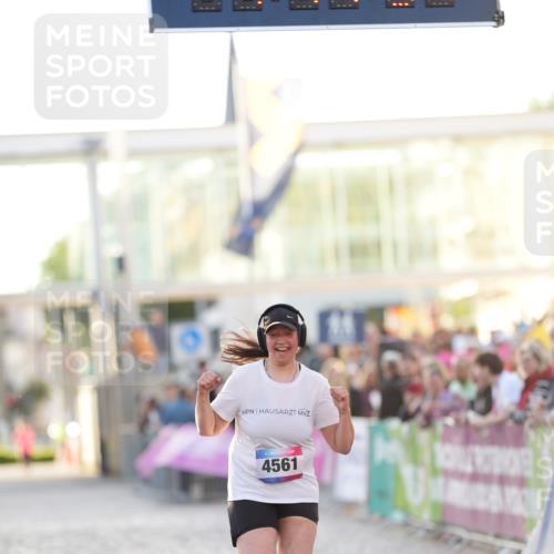 12.06.2026 - Holstenköstenlauf LAZAROV Photography http://msf.ph/oto/9737645 12.06.2026 20:17:35 Laufen 3261, 3262, 4561 meine-sportfotos.de