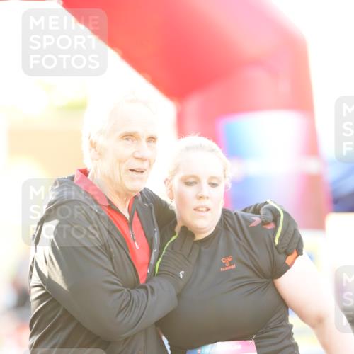 12.06.2026 - Holstenköstenlauf LAZAROV Photography http://msf.ph/oto/9737647 12.06.2026 20:17:32 Laufen 3261, 3262, 3372, 4561 meine-sportfotos.de