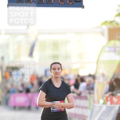 12.06.2026 - Holstenköstenlauf LAZAROV Photography http://msf.ph/oto/9737657 12.06.2026 20:17:20 Laufen 3276, 3376 meine-sportfotos.de
