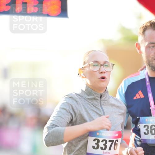 12.06.2026 - Holstenköstenlauf LAZAROV Photography http://msf.ph/oto/9737661 12.06.2026 20:17:16 Laufen 3276, 3376 meine-sportfotos.de