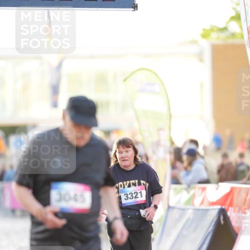 12.06.2026 - Holstenköstenlauf LAZAROV Photography http://msf.ph/oto/9737682 12.06.2026 20:16:47 Laufen 3045, 3321 meine-sportfotos.de
