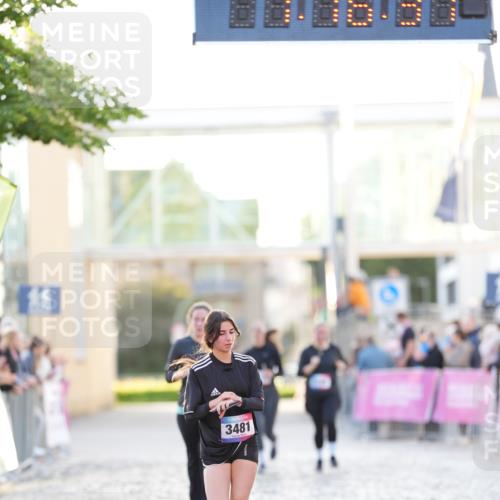 12.06.2026 - Holstenköstenlauf LAZAROV Photography http://msf.ph/oto/9737701 12.06.2026 20:16:30 Laufen 3183, 3481 meine-sportfotos.de