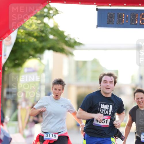 12.06.2026 - Holstenköstenlauf LAZAROV Photography http://msf.ph/oto/9737710 12.06.2026 20:16:14 Laufen 3113, 3115, 3488, 4651 meine-sportfotos.de