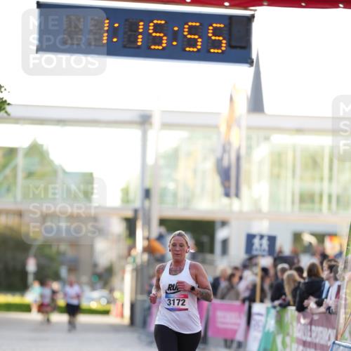 12.06.2026 - Holstenköstenlauf LAZAROV Photography http://msf.ph/oto/9737728 12.06.2026 20:15:54 Laufen 3172 meine-sportfotos.de
