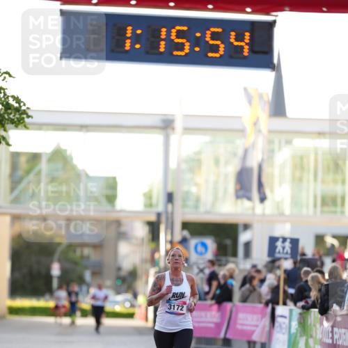 12.06.2026 - Holstenköstenlauf LAZAROV Photography http://msf.ph/oto/9737731 12.06.2026 20:15:52 Laufen 3172 meine-sportfotos.de