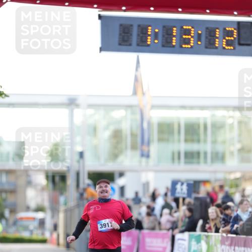12.06.2026 - Holstenköstenlauf LAZAROV Photography http://msf.ph/oto/9737803 12.06.2026 20:13:11 Laufen 3917 meine-sportfotos.de