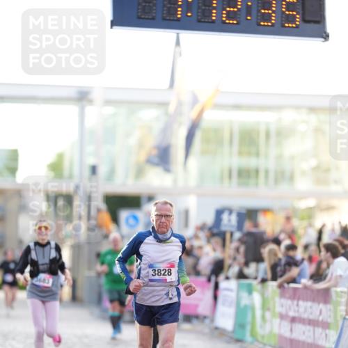 12.06.2026 - Holstenköstenlauf LAZAROV Photography http://msf.ph/oto/9737840 12.06.2026 20:12:34 Laufen 3201, 3204, 3683, 3828, 4150 meine-sportfotos.de