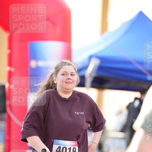 12.06.2026 - Holstenköstenlauf LAZAROV Photography http://msf.ph/oto/9737865 12.06.2026 20:11:57 Laufen 3306, 3335, 4019 meine-sportfotos.de