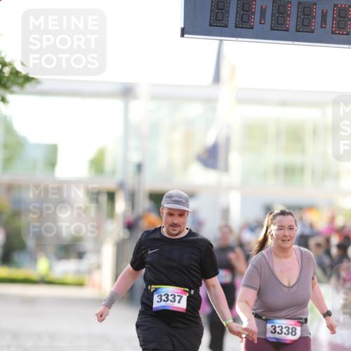 12.06.2026 - Holstenköstenlauf LAZAROV Photography http://msf.ph/oto/9737898 12.06.2026 20:11:04 Laufen 3105, 3337, 3338, 3659 meine-sportfotos.de