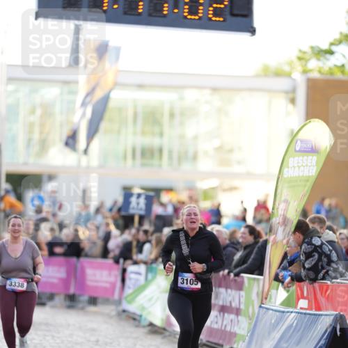 12.06.2026 - Holstenköstenlauf LAZAROV Photography http://msf.ph/oto/9737904 12.06.2026 20:11:01 Laufen 3105, 3337, 3338 meine-sportfotos.de