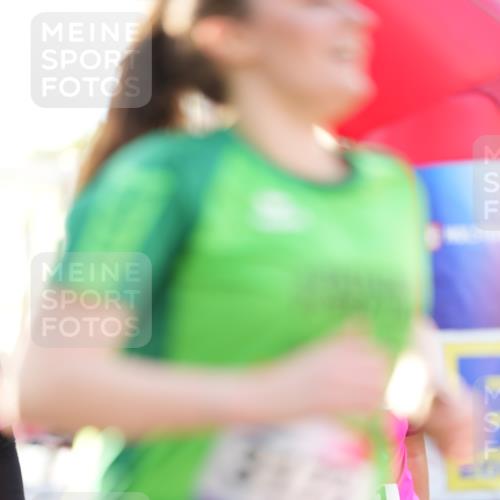 12.06.2026 - Holstenköstenlauf LAZAROV Photography http://msf.ph/oto/9737918 12.06.2026 20:10:22 Laufen 3173, 4168, 4169, 4257, 4261 meine-sportfotos.de