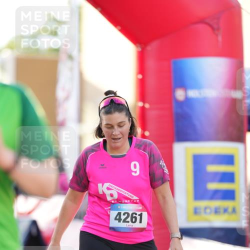12.06.2026 - Holstenköstenlauf LAZAROV Photography http://msf.ph/oto/9737919 12.06.2026 20:10:21 Laufen 3173, 4168, 4169, 4257, 4261 meine-sportfotos.de