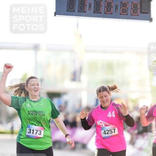 12.06.2026 - Holstenköstenlauf LAZAROV Photography http://msf.ph/oto/9737923 12.06.2026 20:10:19 Laufen 3173, 4168, 4169, 4257, 4261 meine-sportfotos.de