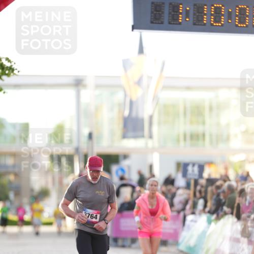 12.06.2026 - Holstenköstenlauf LAZAROV Photography http://msf.ph/oto/9737948 12.06.2026 20:09:59 Laufen 3163, 3764, 4355, 4386, 4401 meine-sportfotos.de