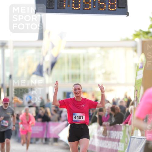 12.06.2026 - Holstenköstenlauf LAZAROV Photography http://msf.ph/oto/9737951 12.06.2026 20:09:57 Laufen 3764, 4355, 4386, 4401 meine-sportfotos.de