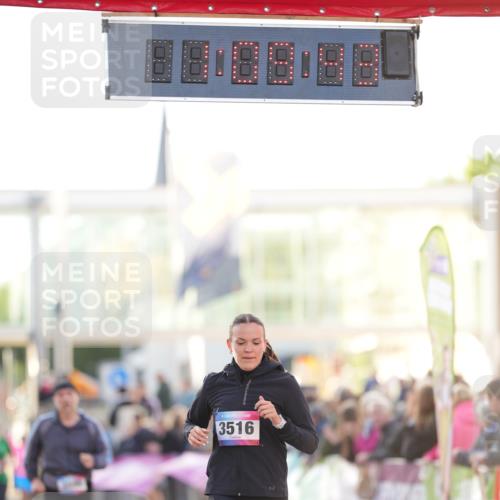 12.06.2026 - Holstenköstenlauf LAZAROV Photography http://msf.ph/oto/9737970 12.06.2026 20:09:42 Laufen 3516, 3588, 3870 meine-sportfotos.de