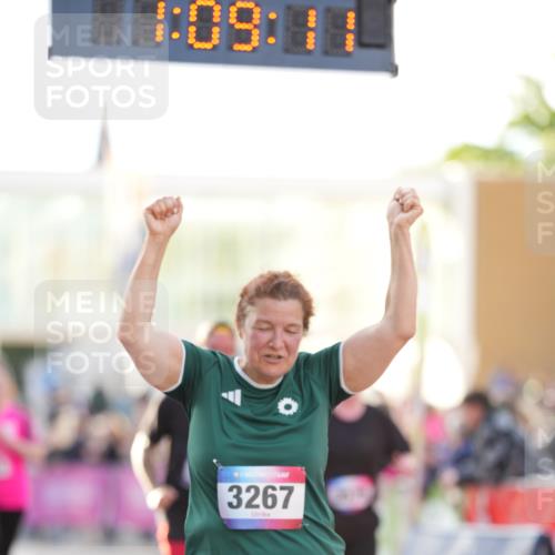 12.06.2026 - Holstenköstenlauf LAZAROV Photography http://msf.ph/oto/9738002 12.06.2026 20:09:10 Laufen 3267, 3574, 3575, 4256, 4259 meine-sportfotos.de