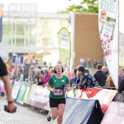 12.06.2026 - Holstenköstenlauf LAZAROV Photography http://msf.ph/oto/9738056 12.06.2026 20:07:55 Laufen 3711, 3843, 4120, 4586 meine-sportfotos.de