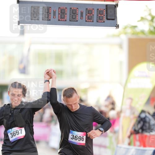 12.06.2026 - Holstenköstenlauf LAZAROV Photography http://msf.ph/oto/9738080 12.06.2026 20:07:22 Laufen 3696, 3697, 4590 meine-sportfotos.de