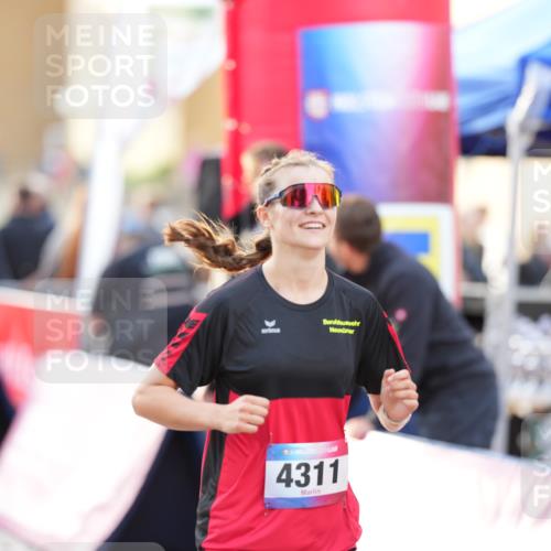 12.06.2026 - Holstenköstenlauf LAZAROV Photography http://msf.ph/oto/9738108 12.06.2026 20:06:49 Laufen 4311, 4312, 4313, 4397 meine-sportfotos.de