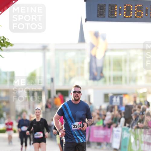 12.06.2026 - Holstenköstenlauf LAZAROV Photography http://msf.ph/oto/9738141 12.06.2026 20:06:05 Laufen 3031, 3282, 3395, 4371, 4801, 4807 meine-sportfotos.de