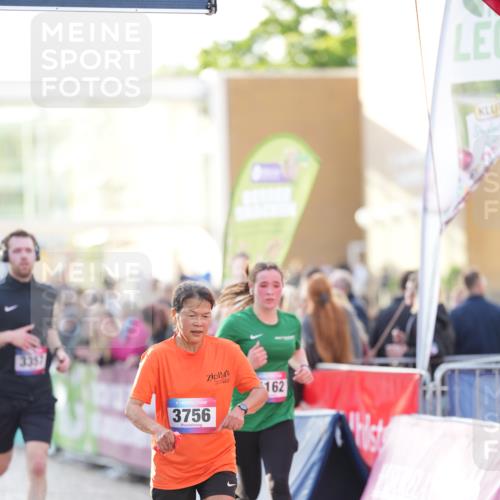 12.06.2026 - Holstenköstenlauf LAZAROV Photography http://msf.ph/oto/9738214 12.06.2026 20:04:51 Laufen 3357, 3756, 3837, 4162 meine-sportfotos.de