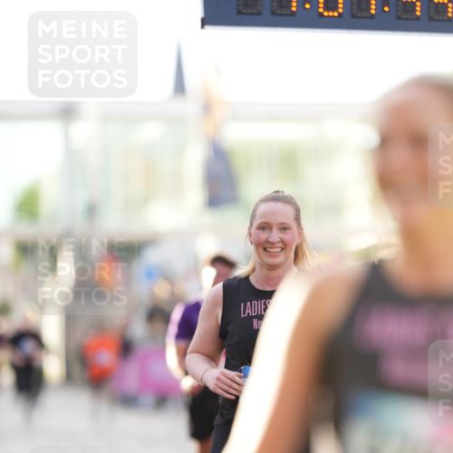 12.06.2026 - Holstenköstenlauf LAZAROV Photography http://msf.ph/oto/9738218 12.06.2026 20:04:43 Laufen 3583, 3975, 4090, 4091, 4547, 4549, 4766 meine-sportfotos.de